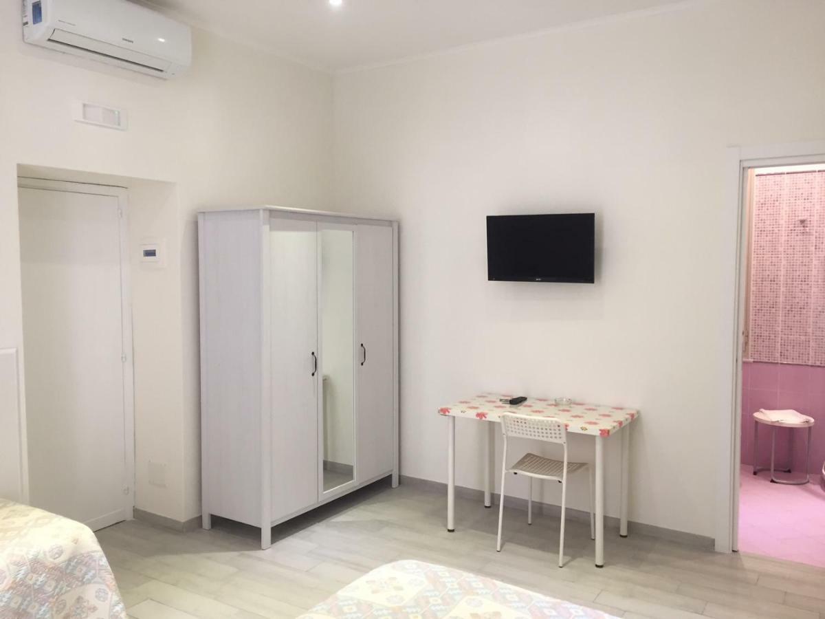 Albergo Oasi Naples Exterior photo